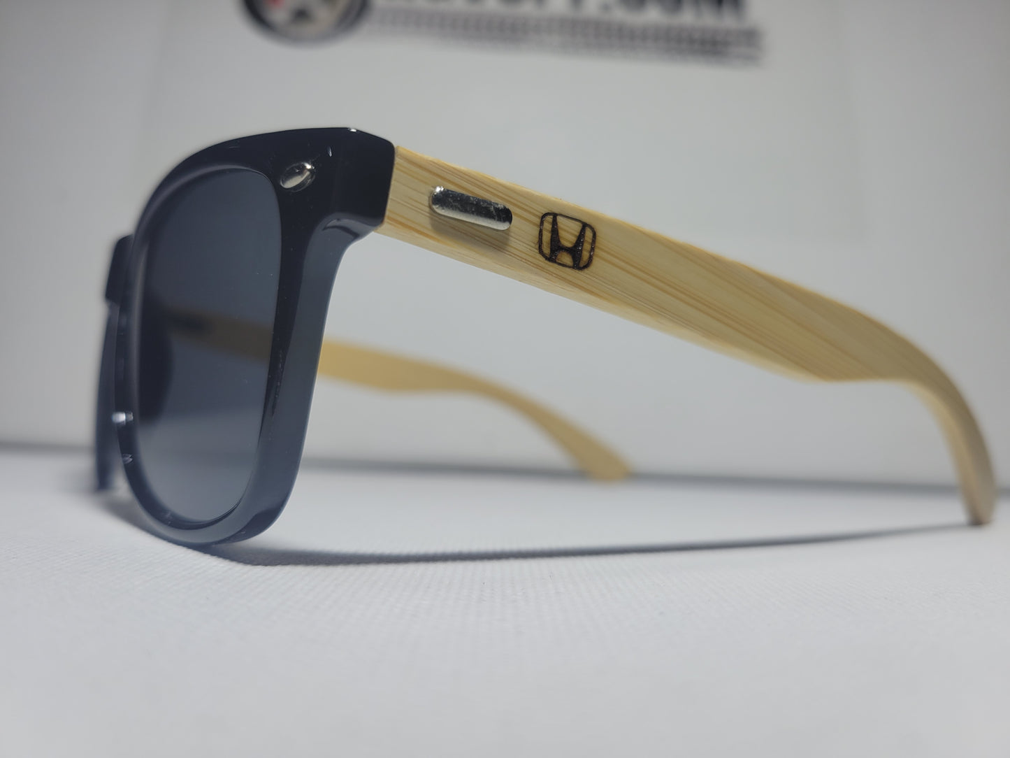 JDM Retro Japanese Muscle Kanji Engraved Sunglasses