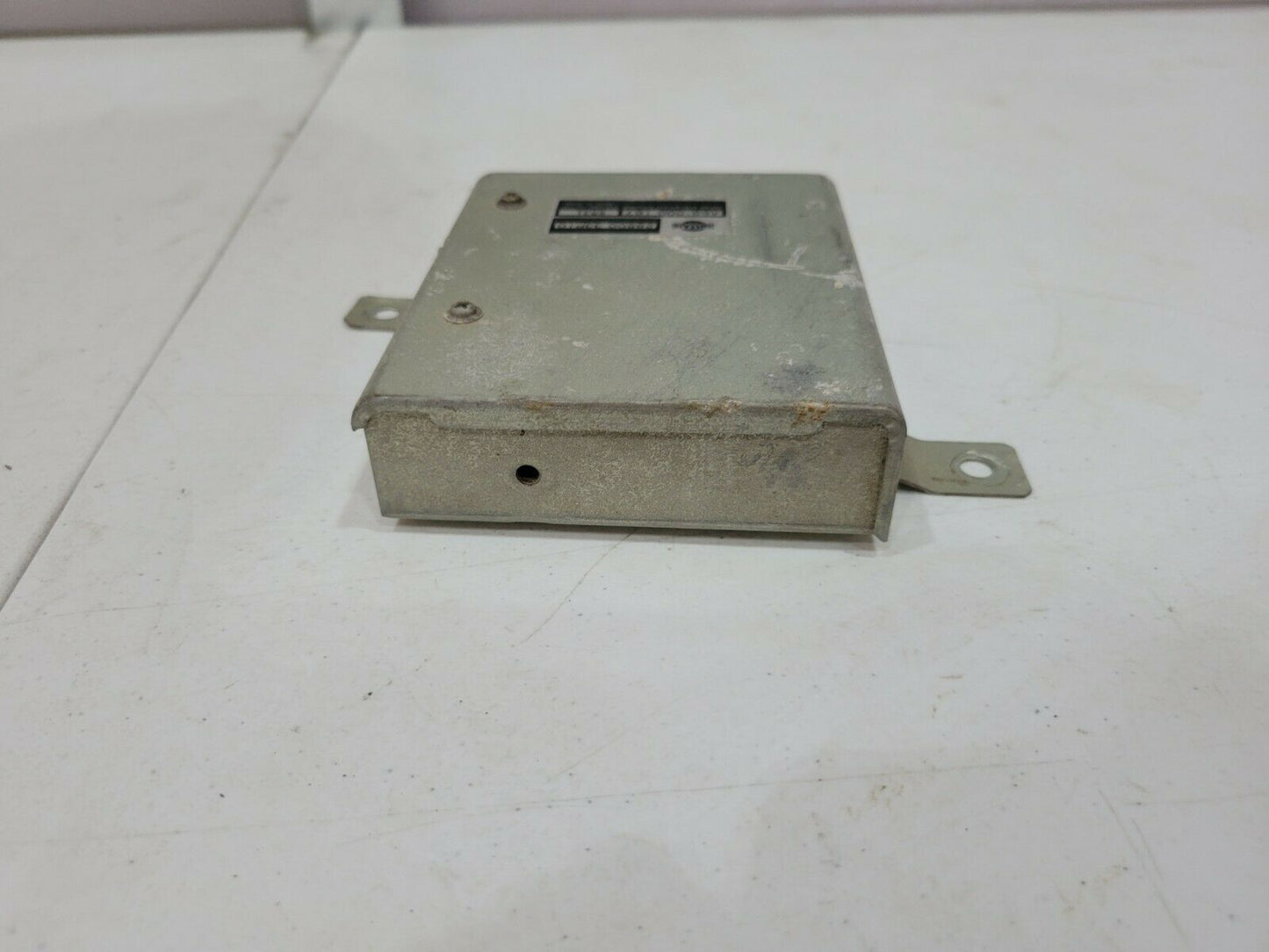 1990 - 1994 Nissan 300zx Z32 Power Steering Control Module 28500 33P10