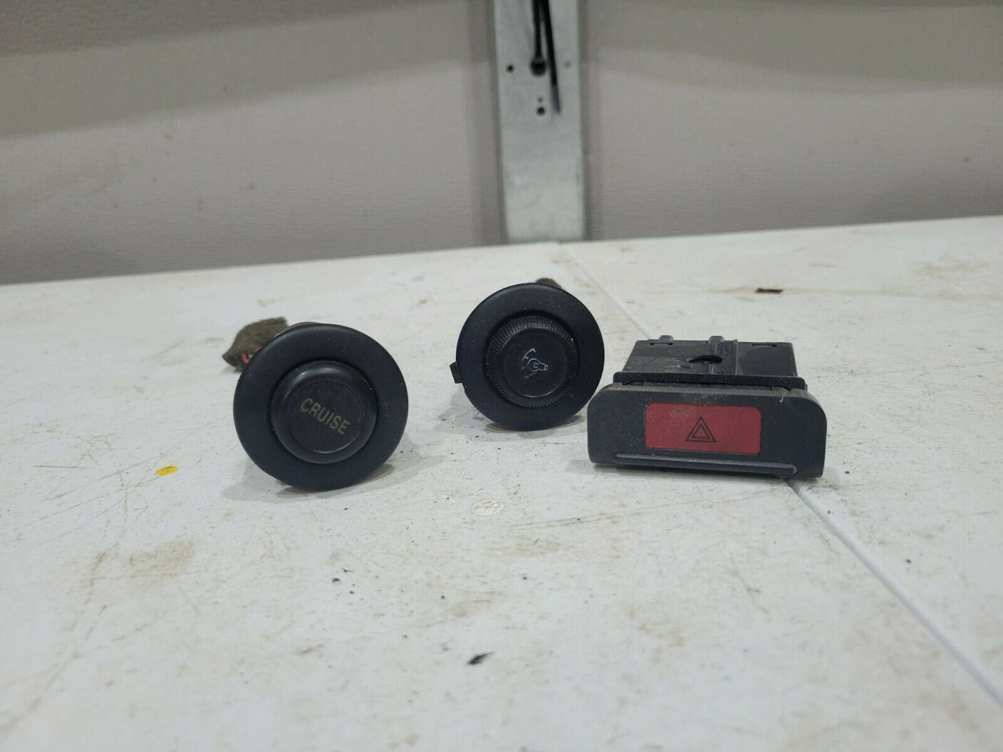 1994 1995 1996 1997 Acura Integra Cruise - Dimmer - Hazard buttons  switches oem