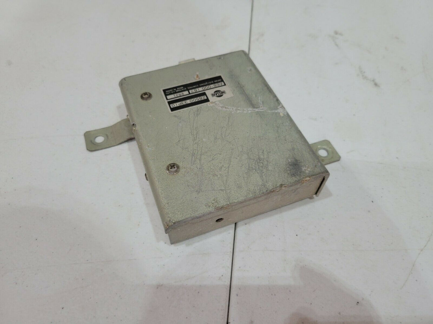 1990 - 1994 Nissan 300zx Z32 Power Steering Control Module 28500 33P10