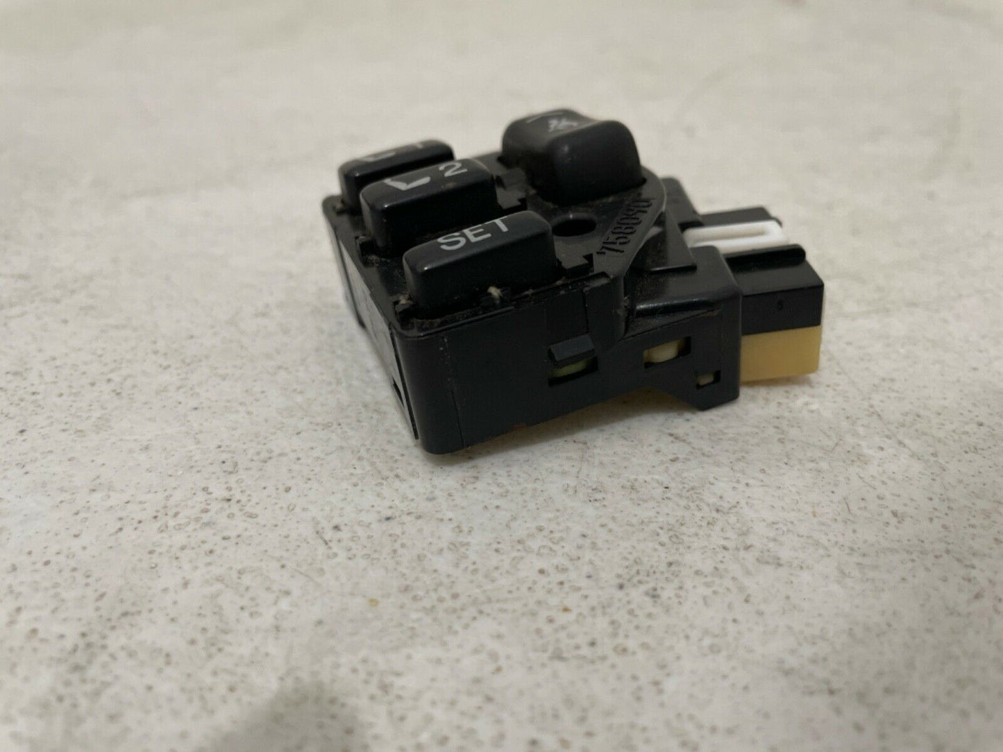 1998 1999 2000 Lexus Ls400 Memory Seat Switch