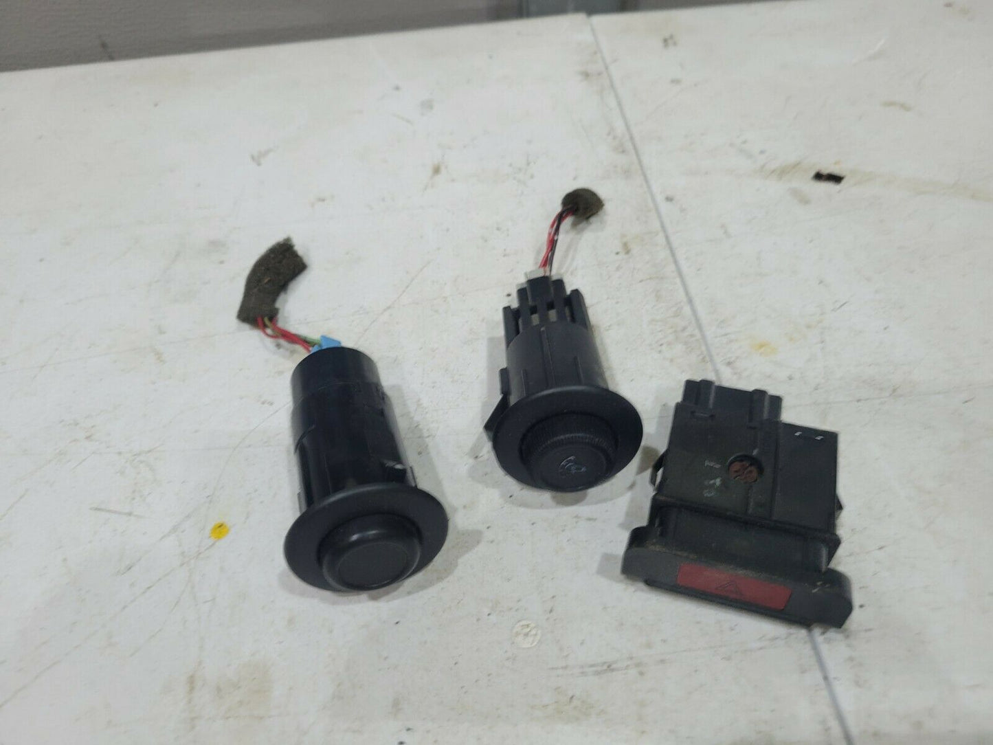 1994 1995 1996 1997 Acura Integra Cruise - Dimmer - Hazard buttons  switches oem