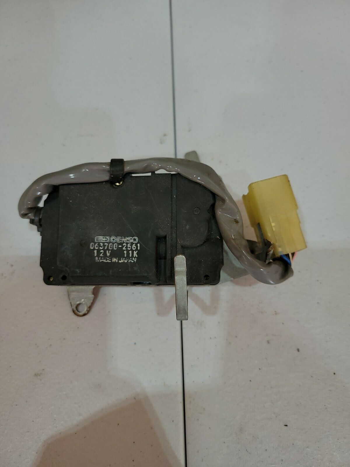 91 92 93 94 95 toyota  MR2 HEATER BOX SERVO MOTOR 063700-2561