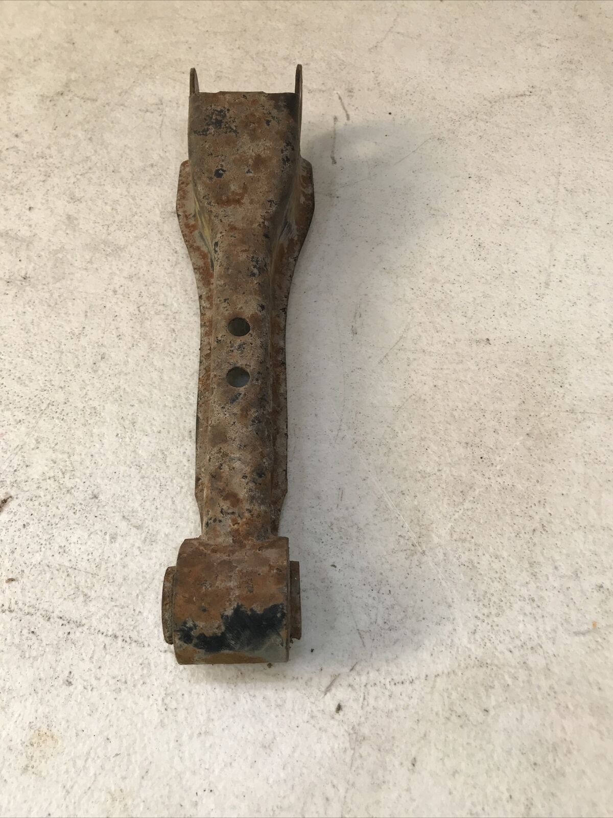 1990-1996 Nissan 300zx Rear Tension Arm