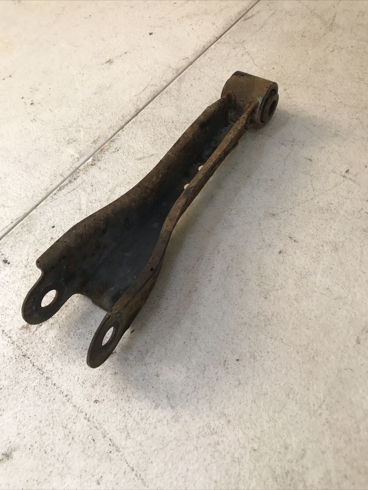 1990-1996 Nissan 300zx Rear Tension Arm