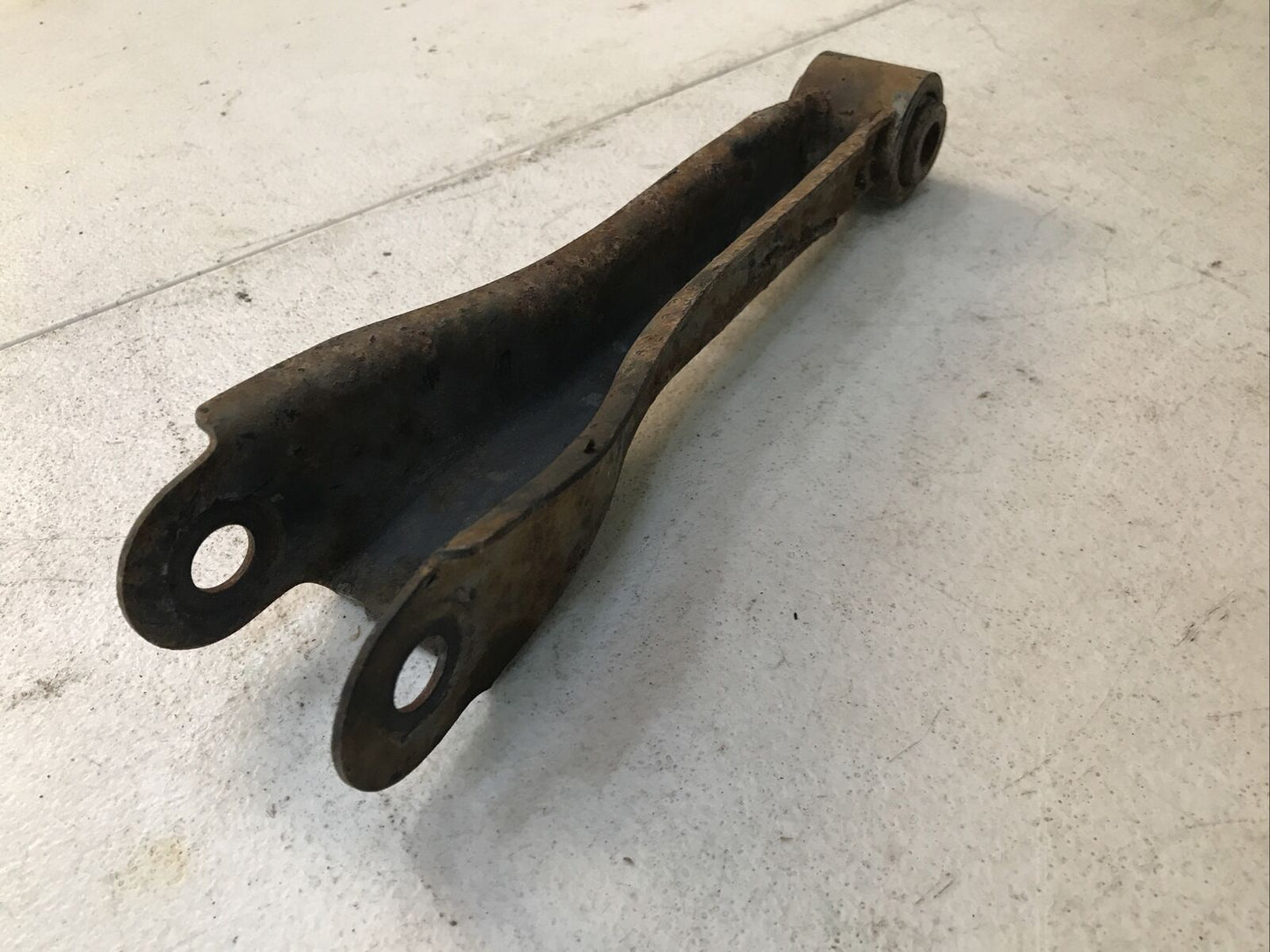 1990-1996 Nissan 300zx Rear Tension Arm