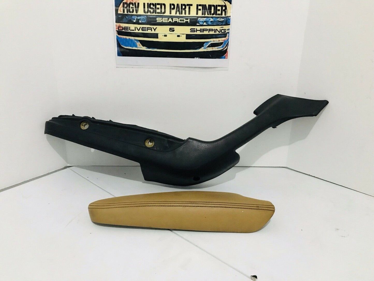 2004 2005 2006 2007 2008 Acura TL Tan Door Armrest Handle W/cushion Left/Front