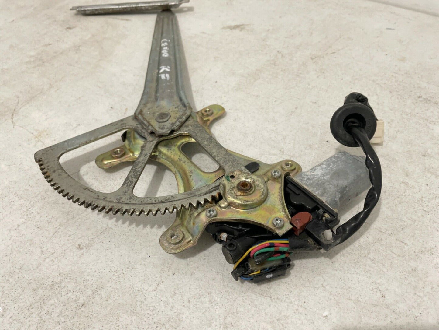 1998 1999 2000 Lexus Ls400 Window Regulator with Motor Right Front